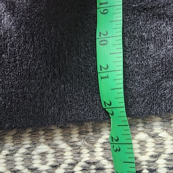 H&M divided, oversized fluffy sweater, size L 🐈⬛🖤 - Picture 4 of 7